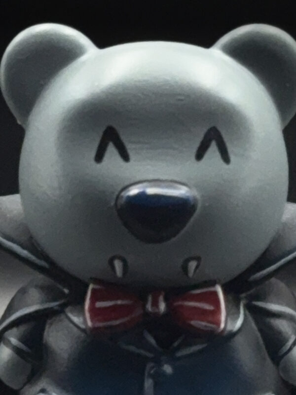 spooky-dracula-detail Dracula bear figurine, detail